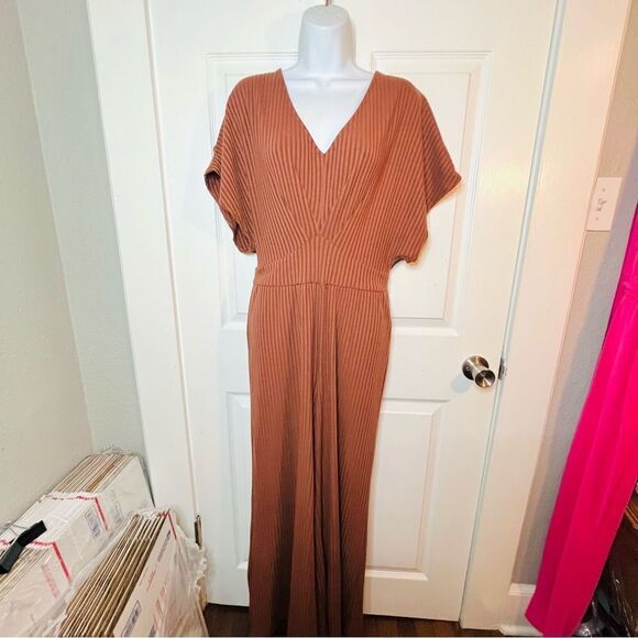 Joyfolie Everlynne Ribbed Jumpsuit Cold Shoulder Full Length Brown Clay S - Picture 3 of 11